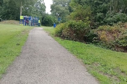 Environnement de jeu durable et sécurisé à l'école Helios à Hoogeveen