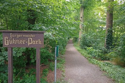 Sentier forestier DurEko-mix dans le parc Bürgermeister Bühner à Issum Sevelen